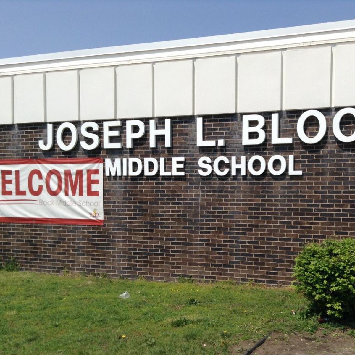 East Chicago Teachers To See 3 Raise In New Contract Education Nwitimes Com