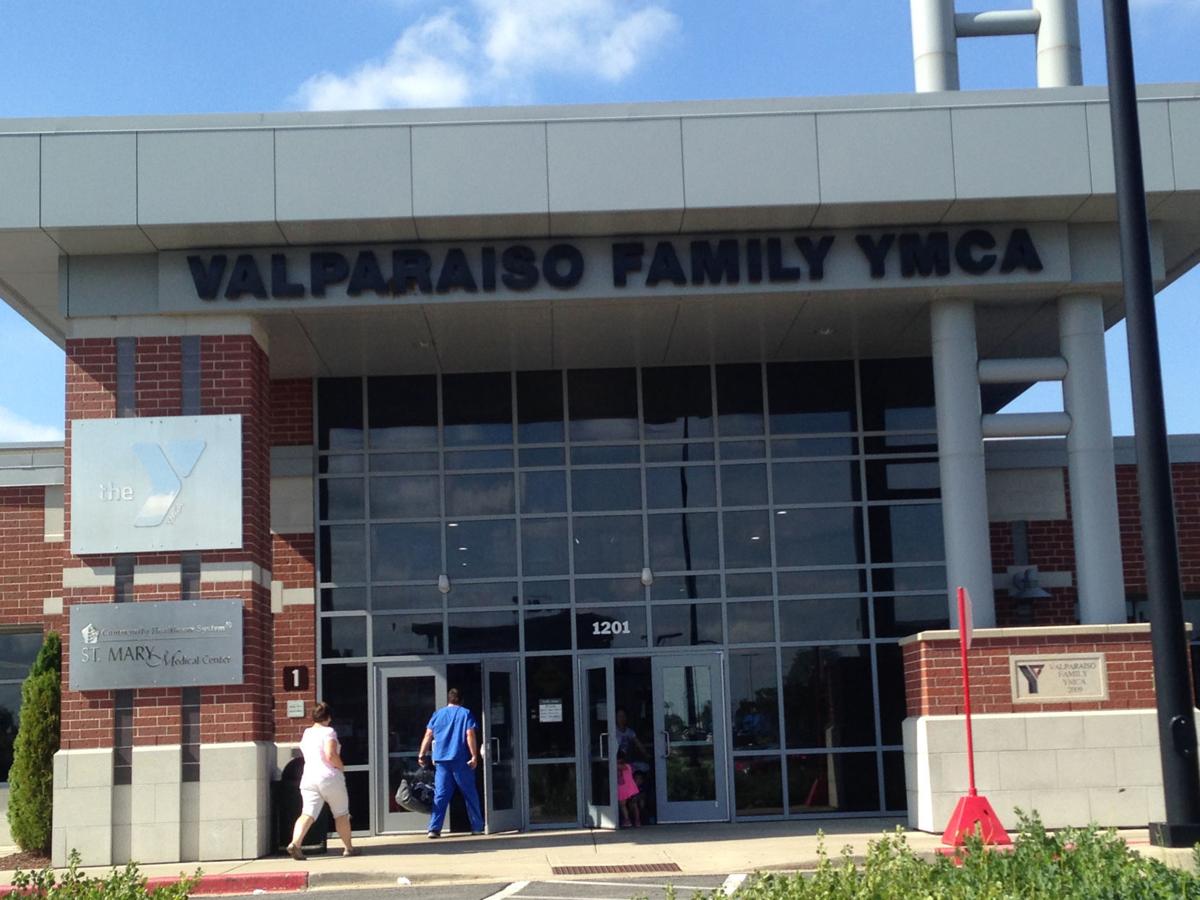 Valpo Family YMCA hosts fashion show
