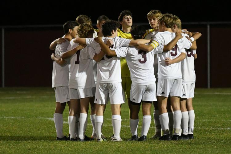 Chesterton wins 11th straight over Valparaiso in sectional semifinal
