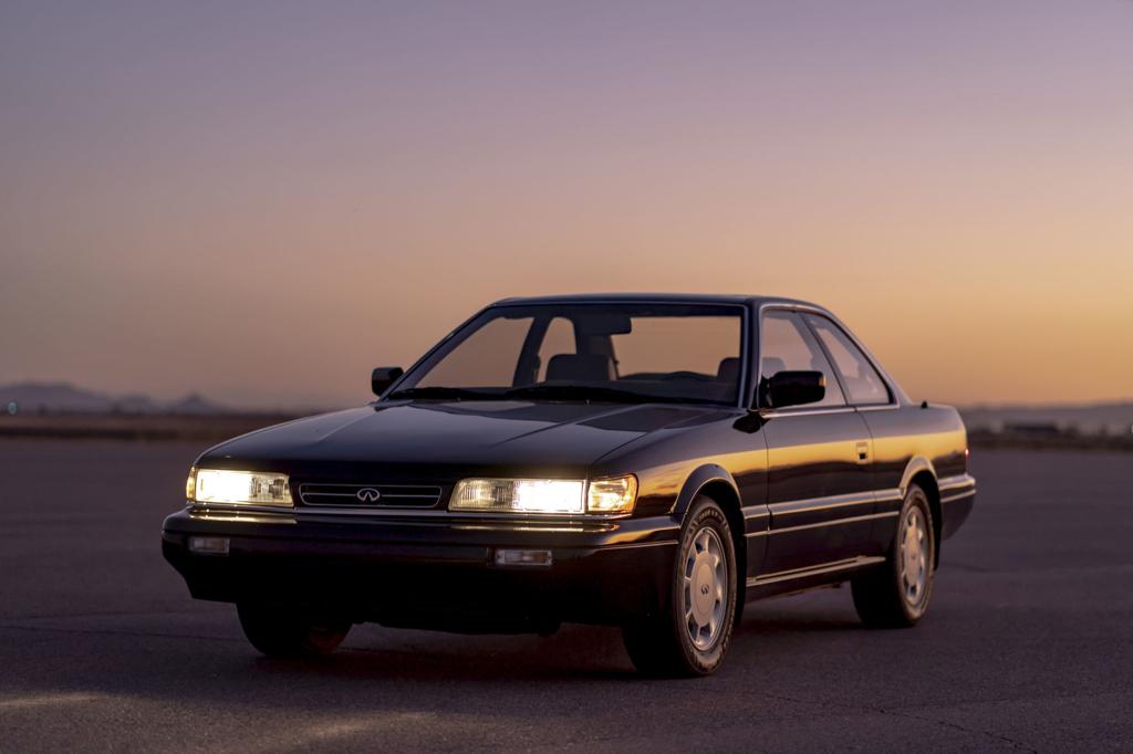 Nissan S Luxury Brand Turns 30 With Anniversary Models Cutting
