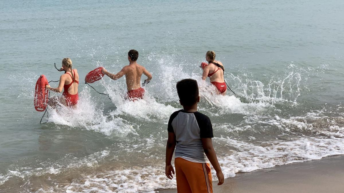 MC lifeguards teach water safety