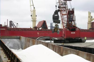 new stevedore aims to unload cargo from ships in gary lake