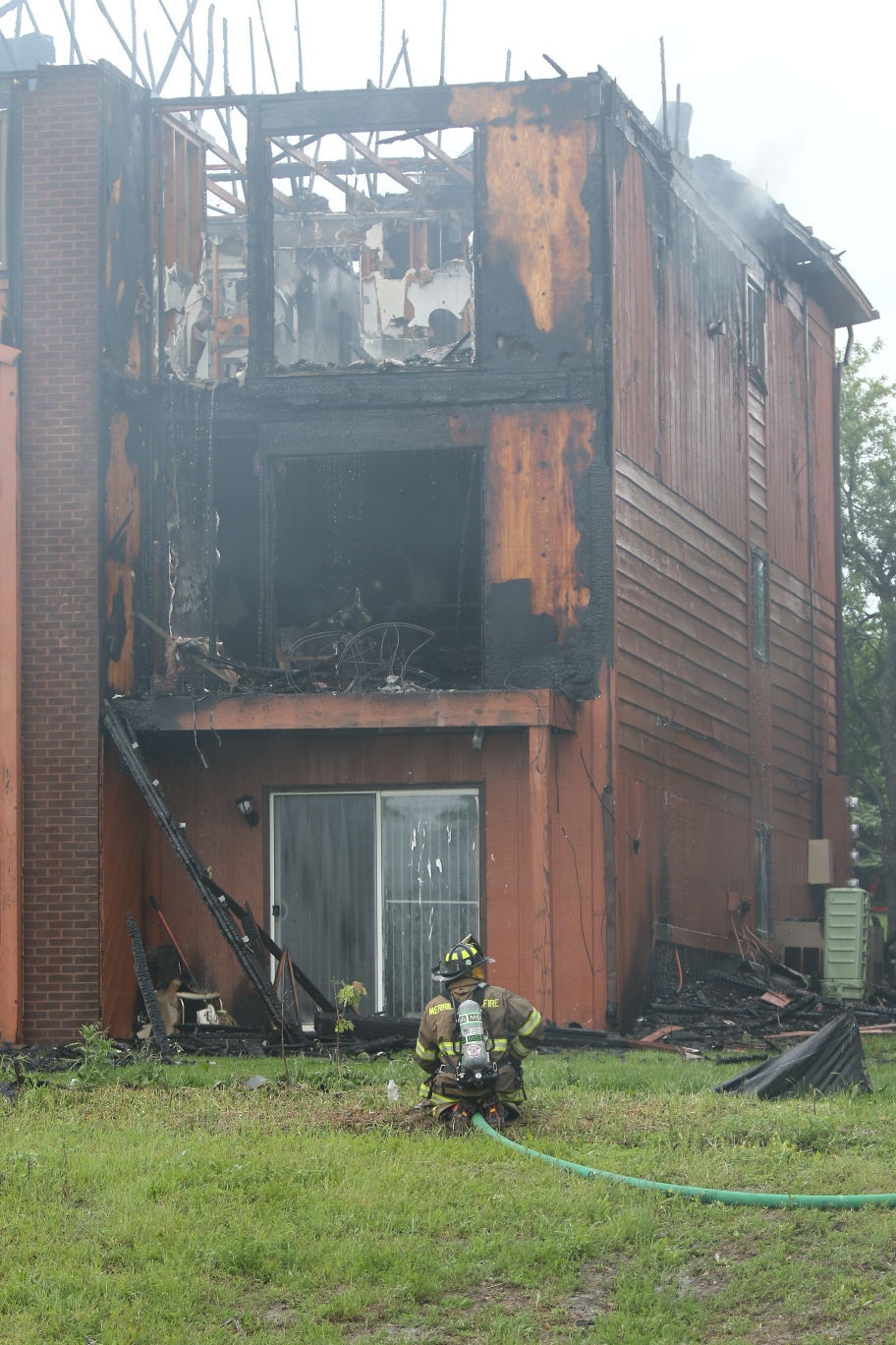 Gallery Broadmoor Apartment Fire Digital Exclusives Photo Galleries Nwitimes Com