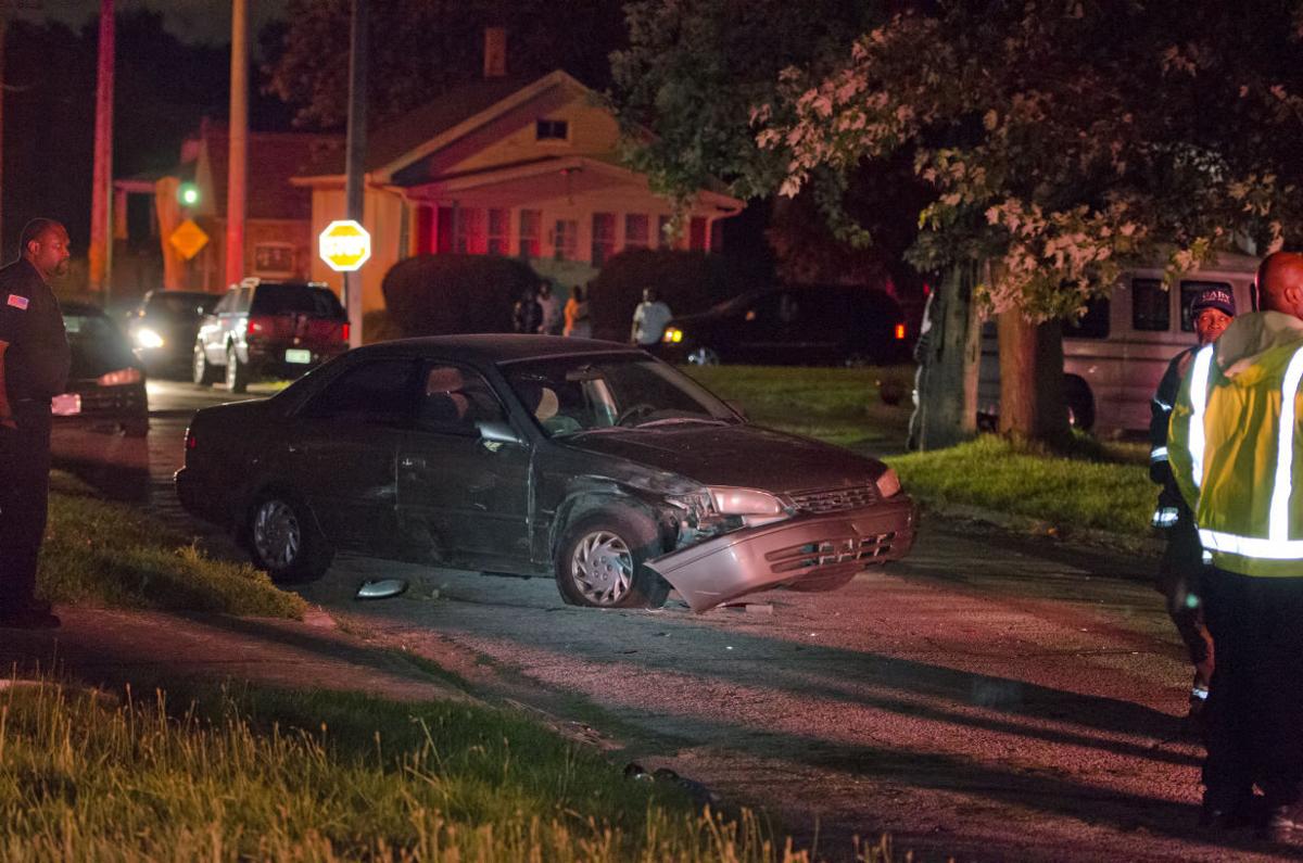 Suspect beaten by crowd after fatal Gary crash Lake County News