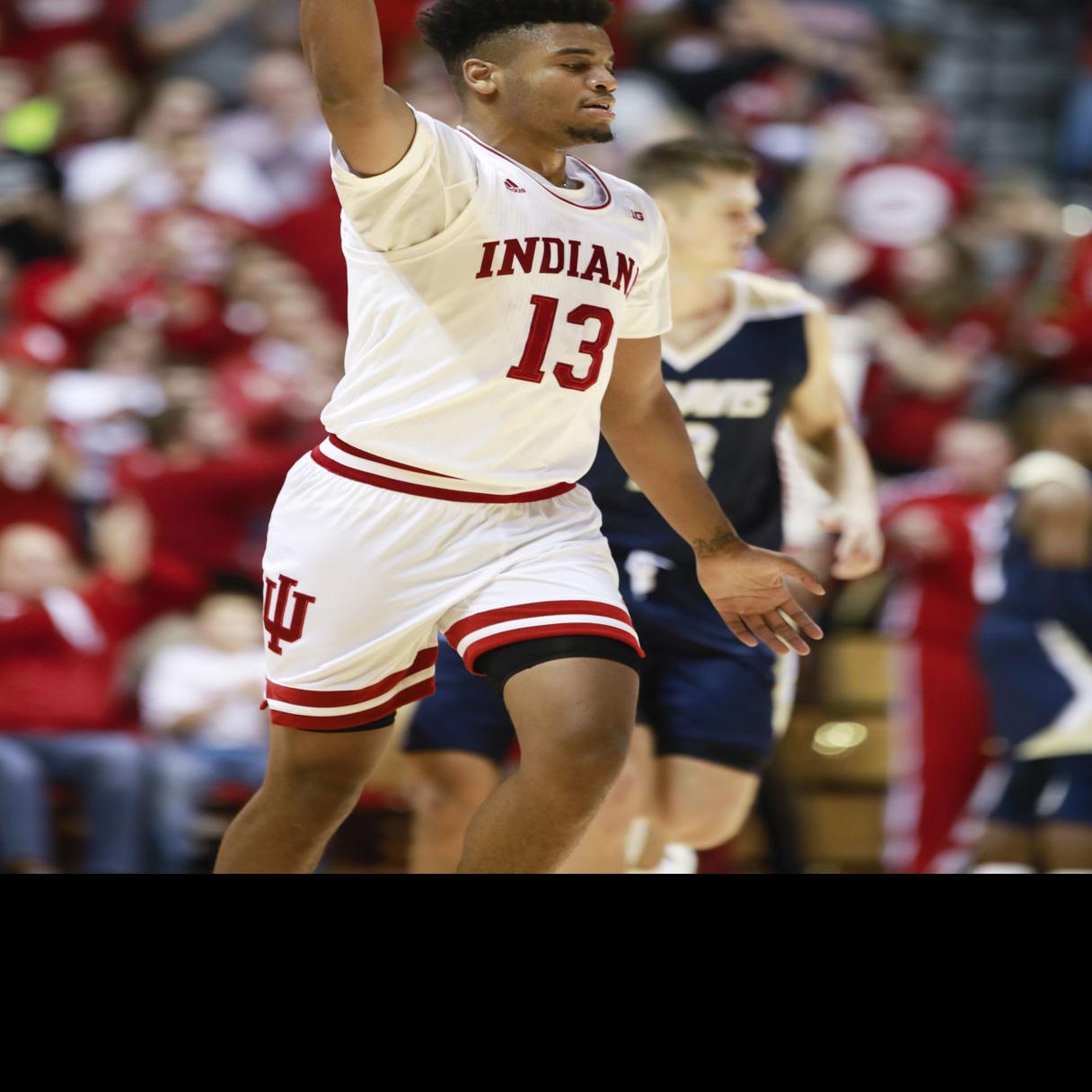 Indiana Rides Comeback To Turn Away Uc Davis Indiana Hoosiers