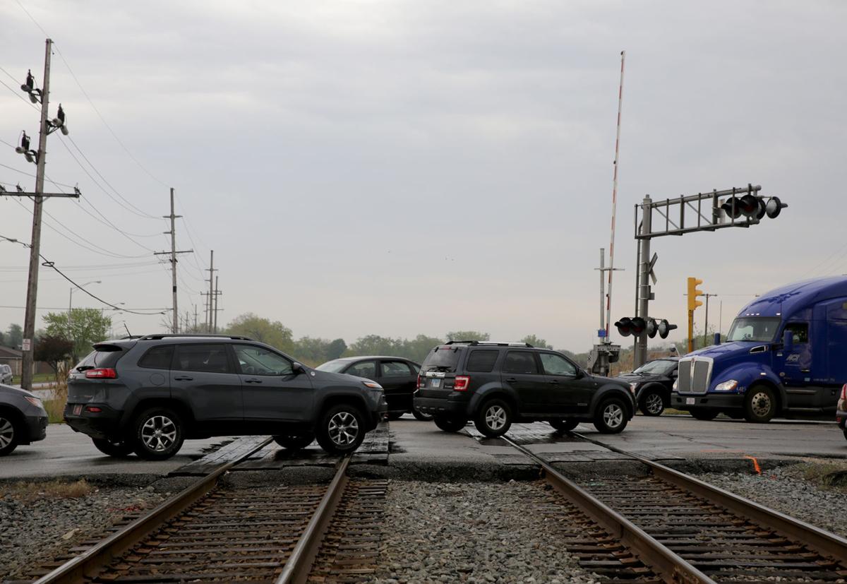 Calumet Avenue railroad crossing remains closed | Lake ...
