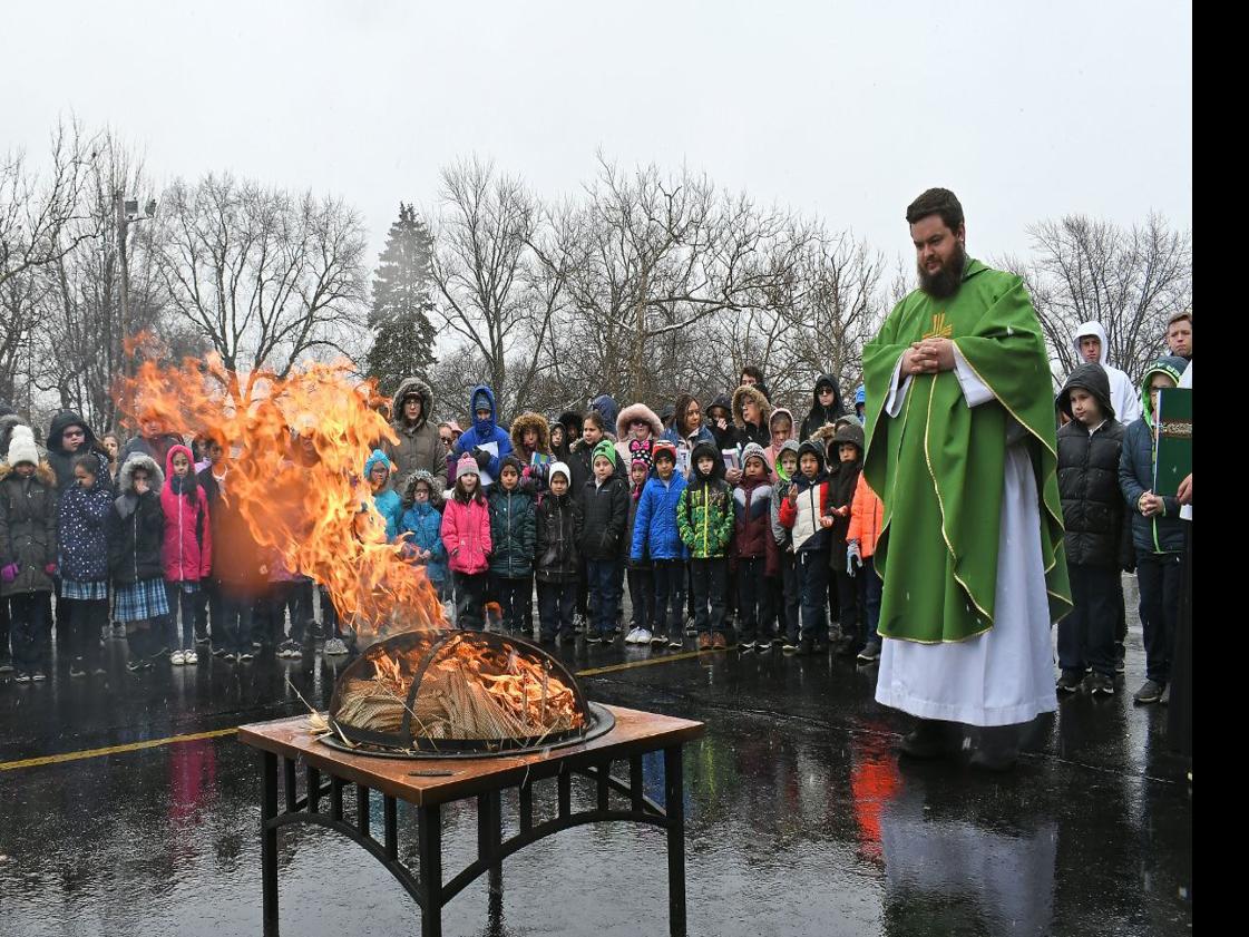 Here's where Region Catholics can get their ashes on Ash ...