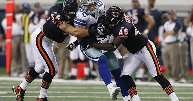Undefeated Bears open eyes with big win in Dallas