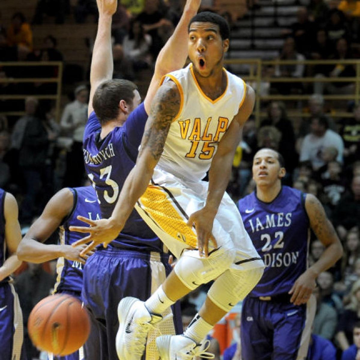 Williams Exceeds Expectations At Valparaiso College Basketball
