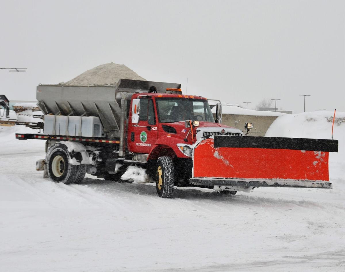Orland Park offers reminders to make cleanup easier, travel safer when the snow flies