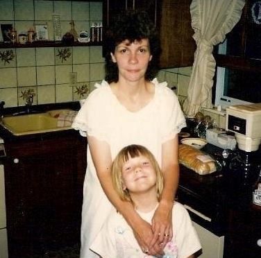 Denisa's mom Linda Dekker