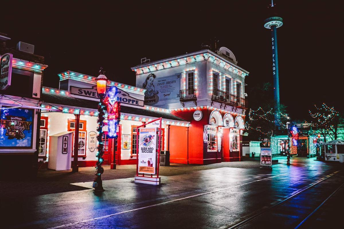 Sharing seasonal fun Six Flags Great America presents Holiday in the