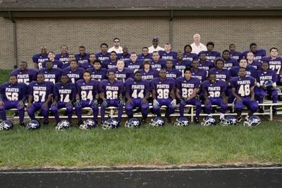 Pierce Middle School Football team completes undefeated season