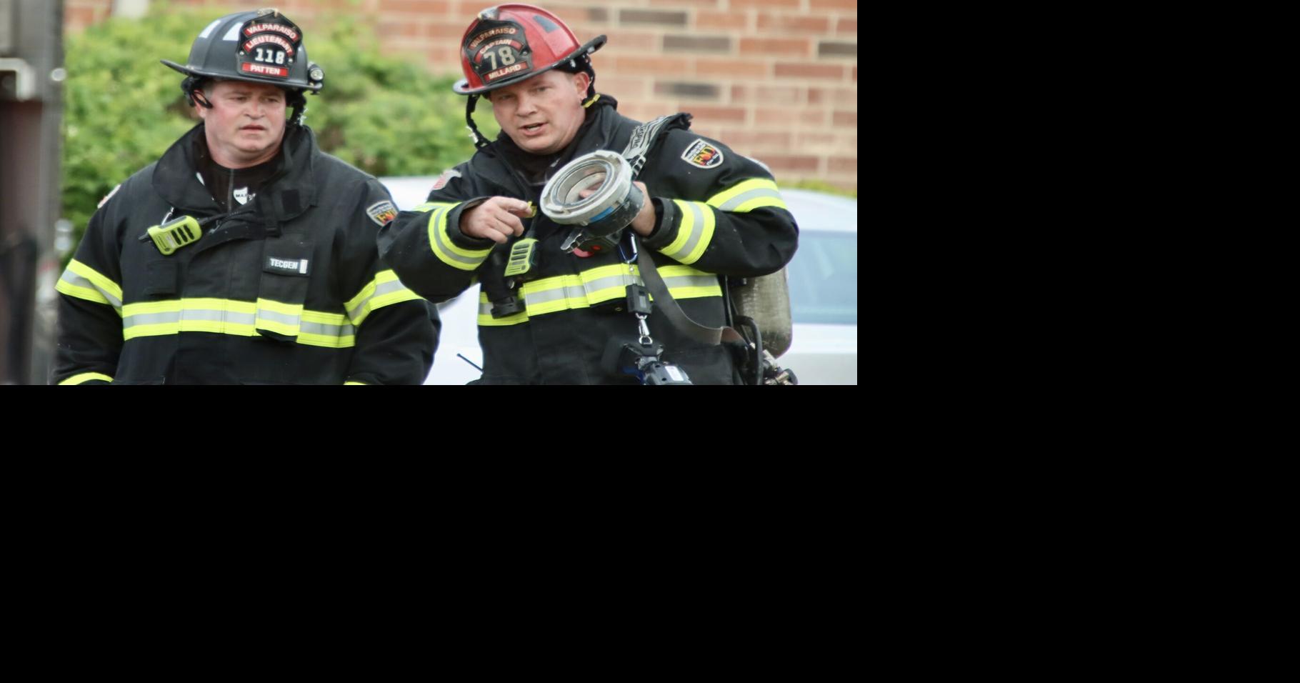 UPDATE: Valparaiso firefighters hit Sunday morning apartment blaze