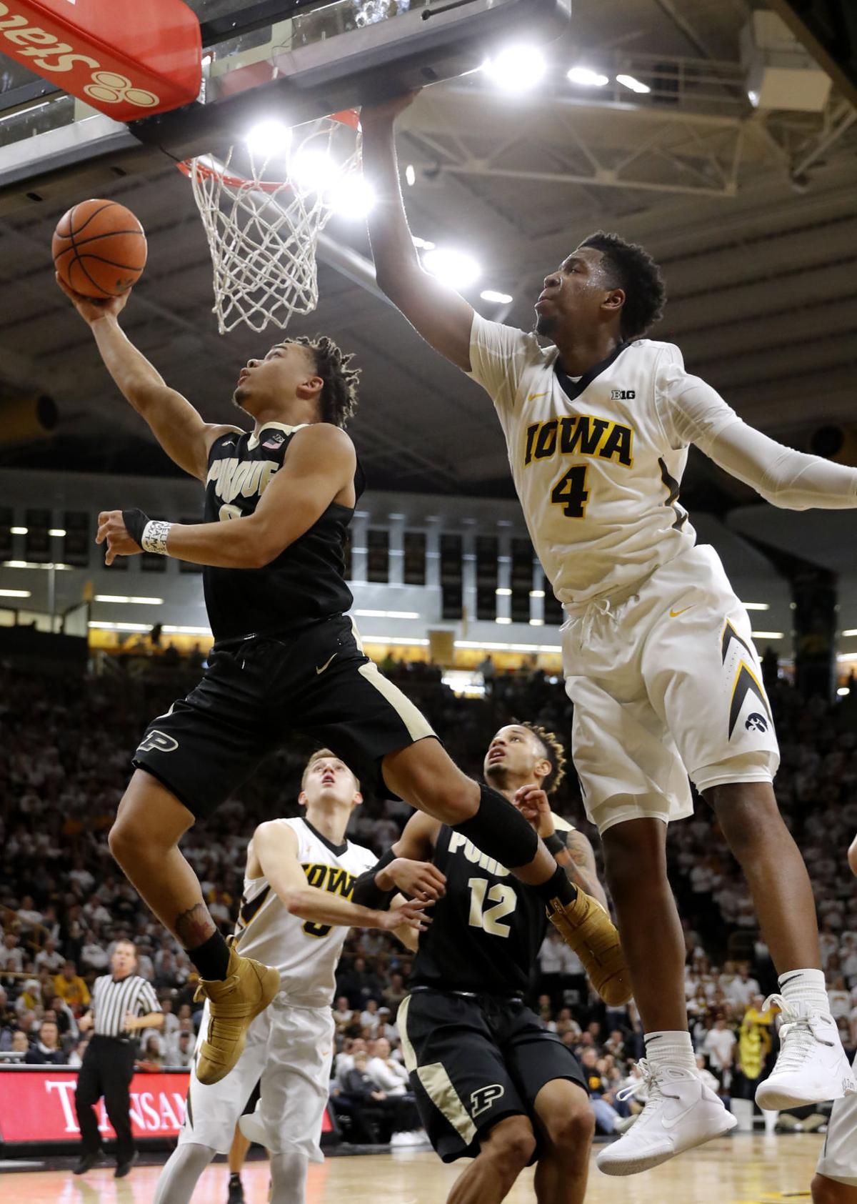 No 3 Purdue Behind Carsen Edwards Rips Iowa Purdue