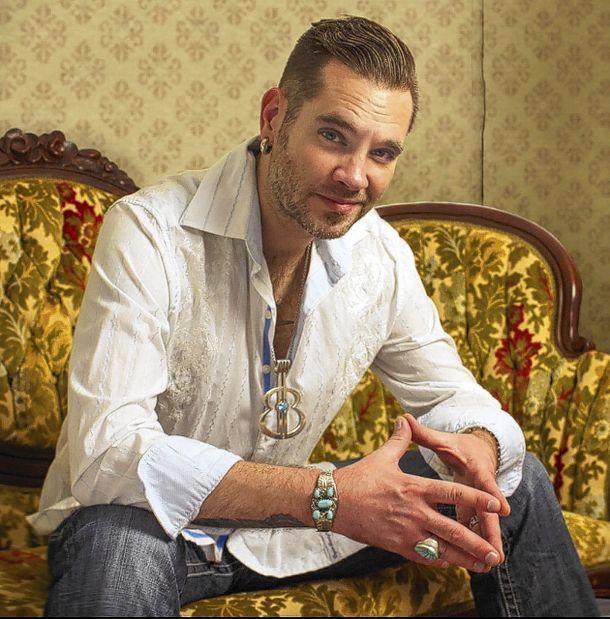 Bo Bice steps onto the stage with Blood, Sweat and Tears Music