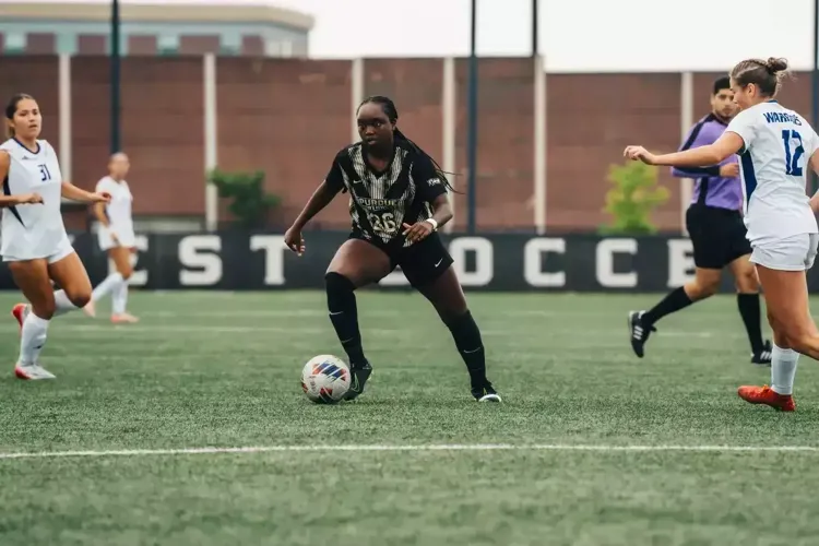 Women's Soccer battles to tie at Quincy to begin 2026 season