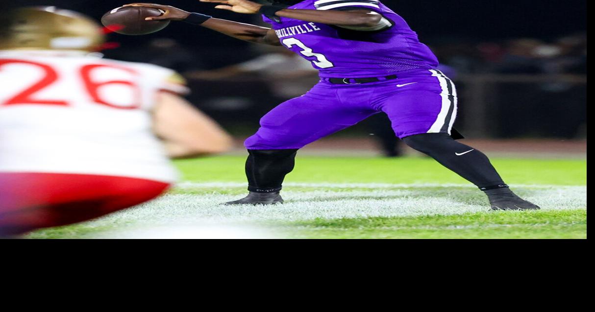 PREP FOOTBALL Merrillville denies Andrean's late comeback bid in Battle of Broadway win