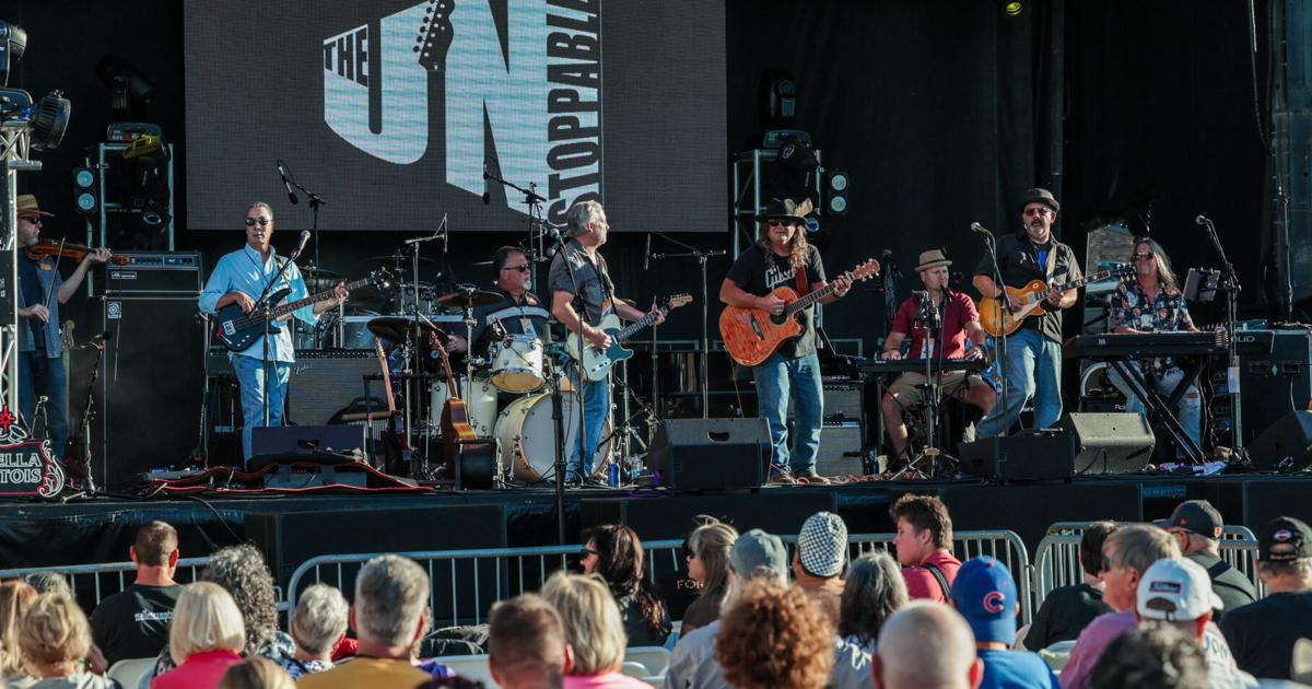 PHOTOS Griffith hosts Rock 'N' Rail street festival