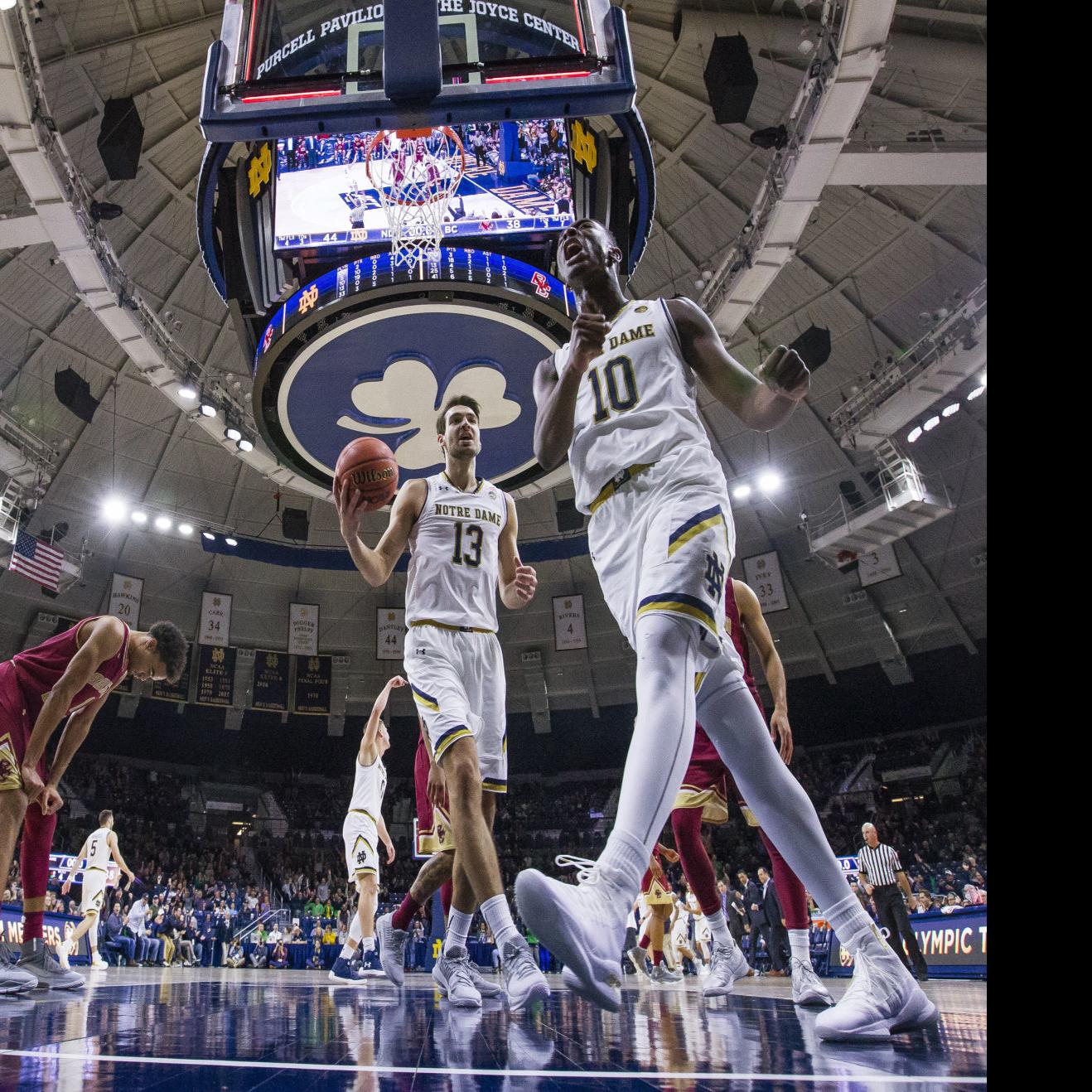 Update Gibbs Hits 5 3s Scores 28 Notre Dame Beats Boston