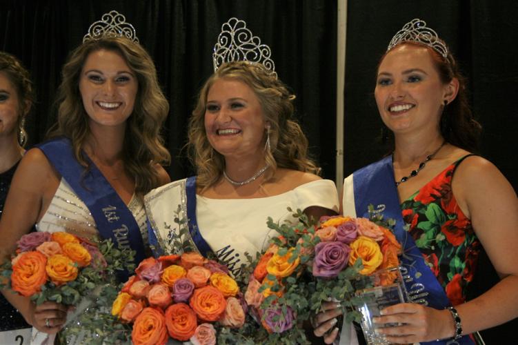 Boone Grove woman claims Porter County Fair Queen title