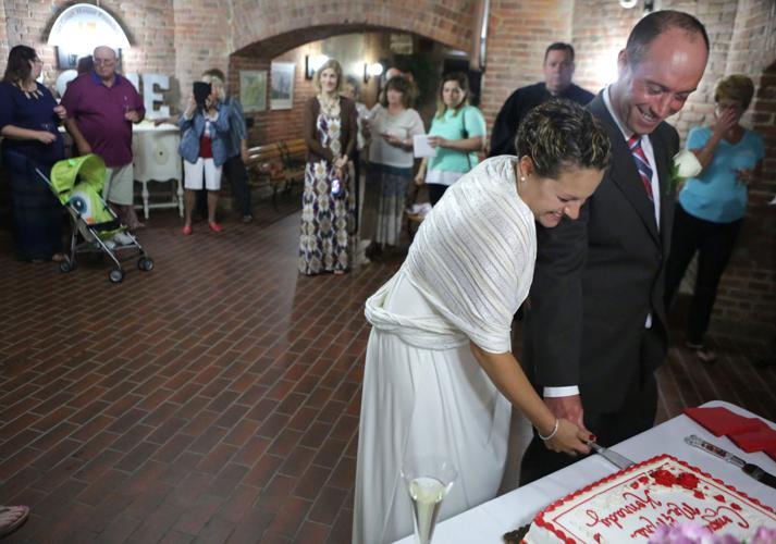 Crown Point event ties knot to Hometown Fest