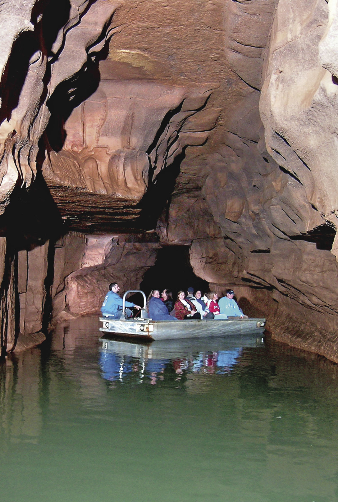 Cave dwelling: Exploring Indiana’s underground wonders  Lifestyles - Travel  nwitimes.com