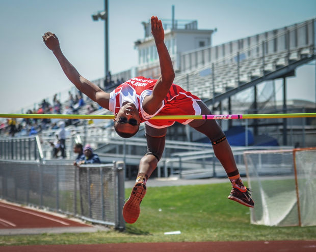 CreteMonee captures team win despite setback NWI Preps