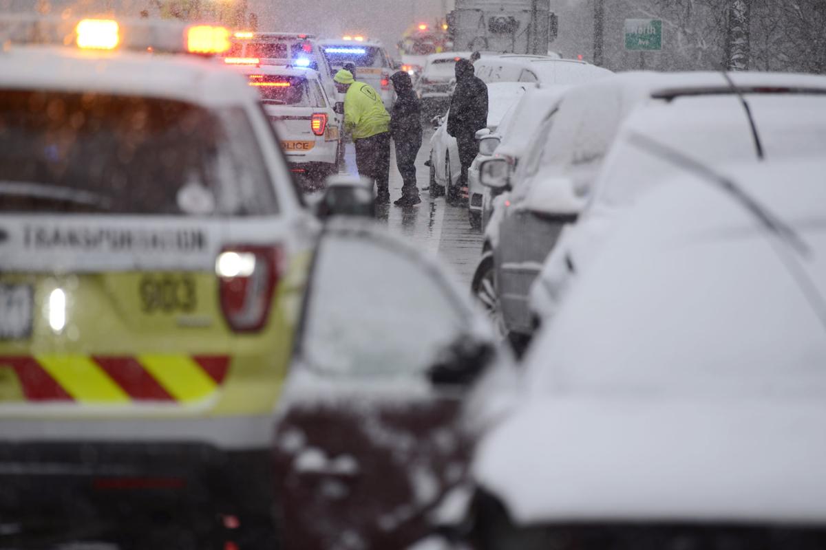 Update Snow Wreaks Havoc On Illinois Roads Makes Travel In