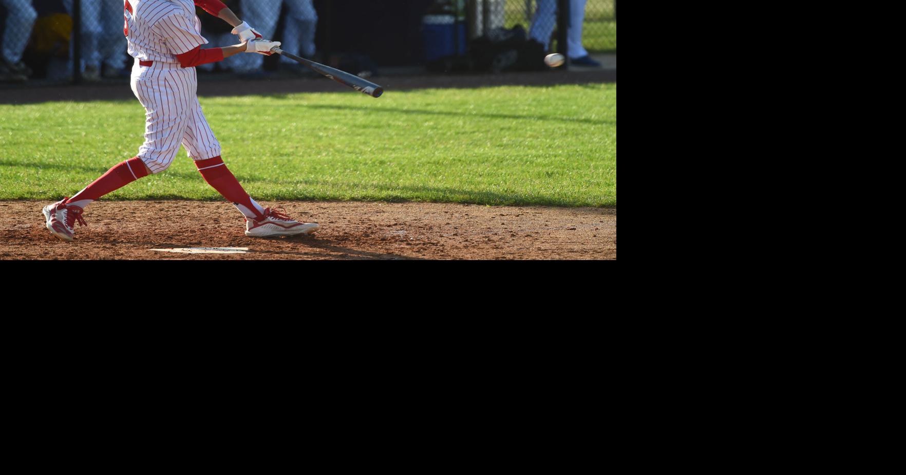 Munster reverses regularseason trend, defeats Highland in sectional play