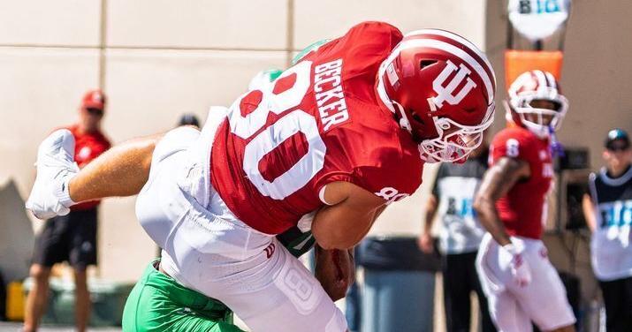 Josh Hoover-Charlie Becker connection started with a text, already paying off