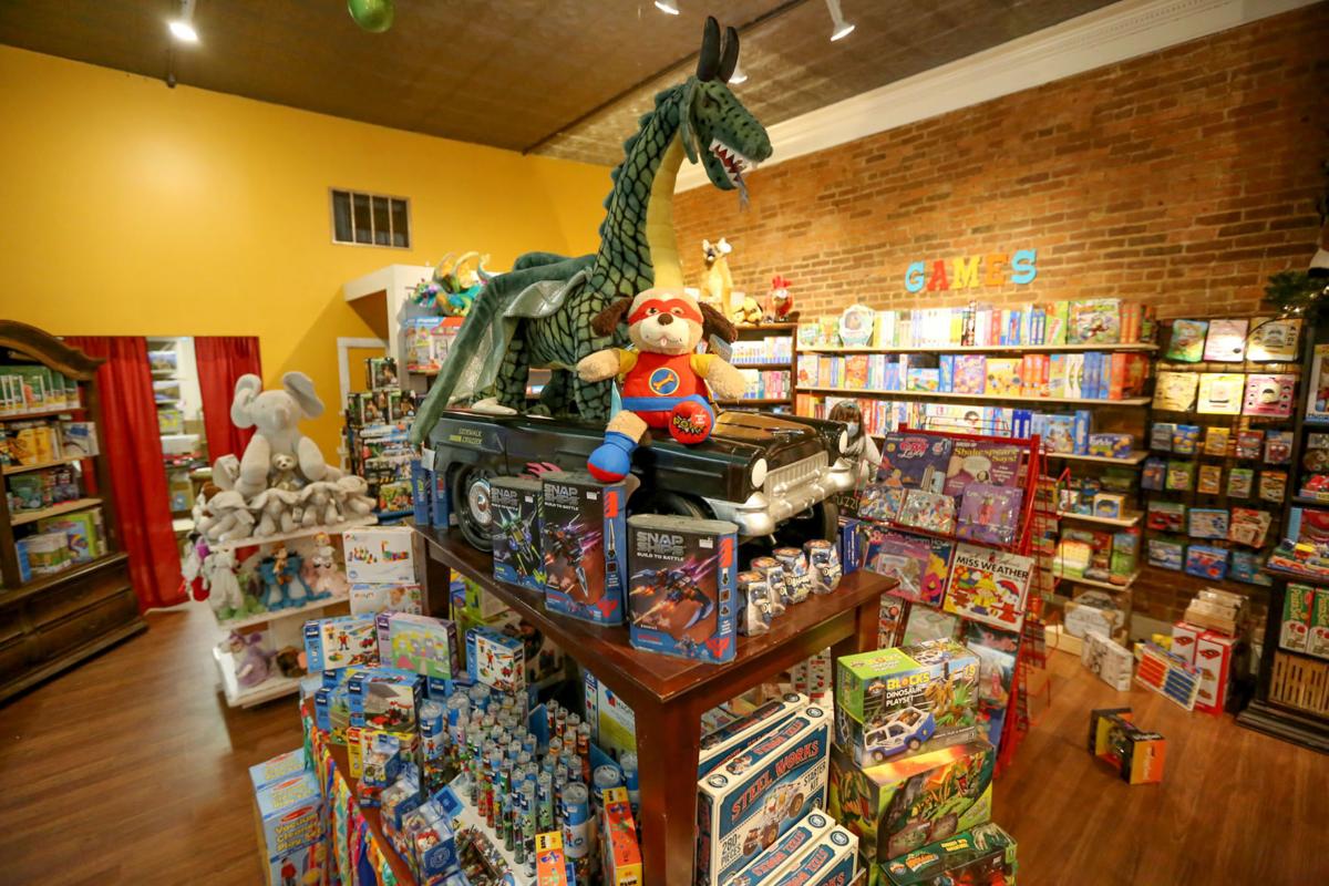 Independent toy stores thriving after Toys 'R' Us left the playground