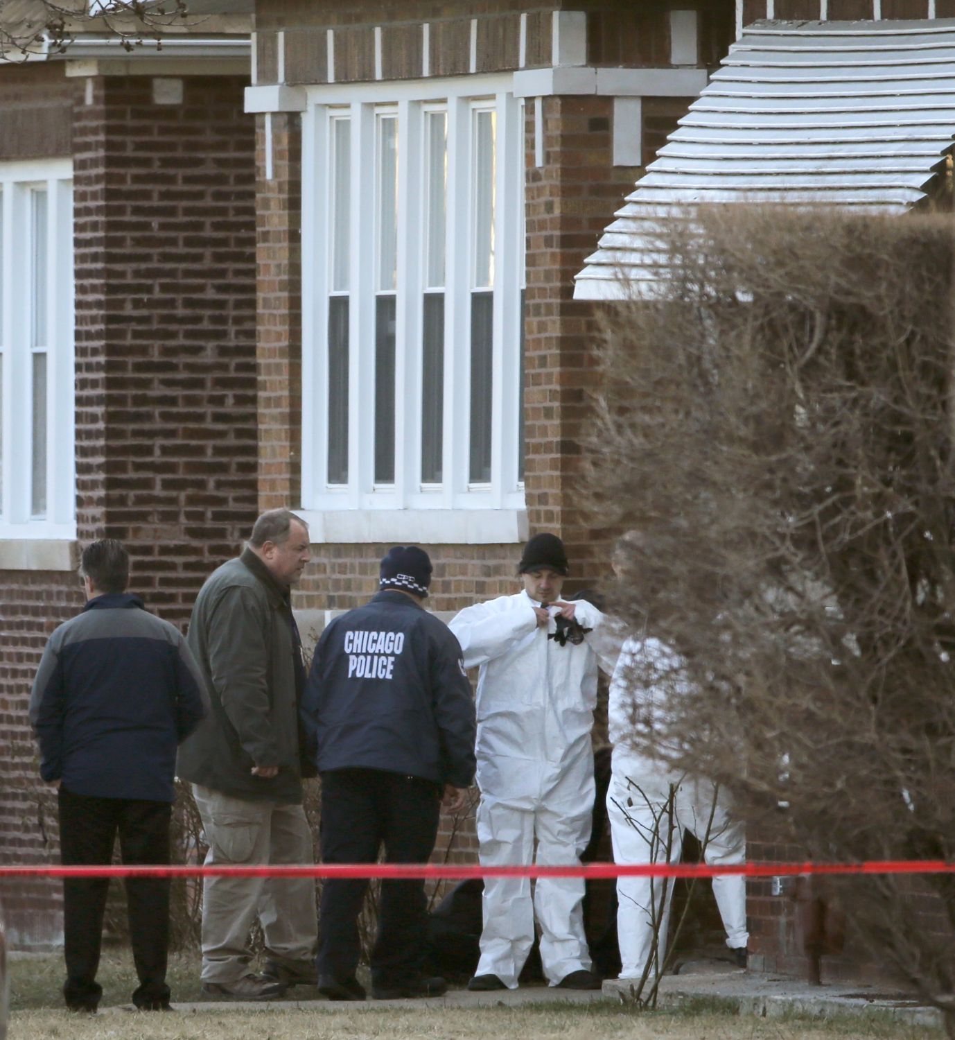 UPDATE: Police: 6 Found Dead In Chicago Home In Apparent Homicide ...