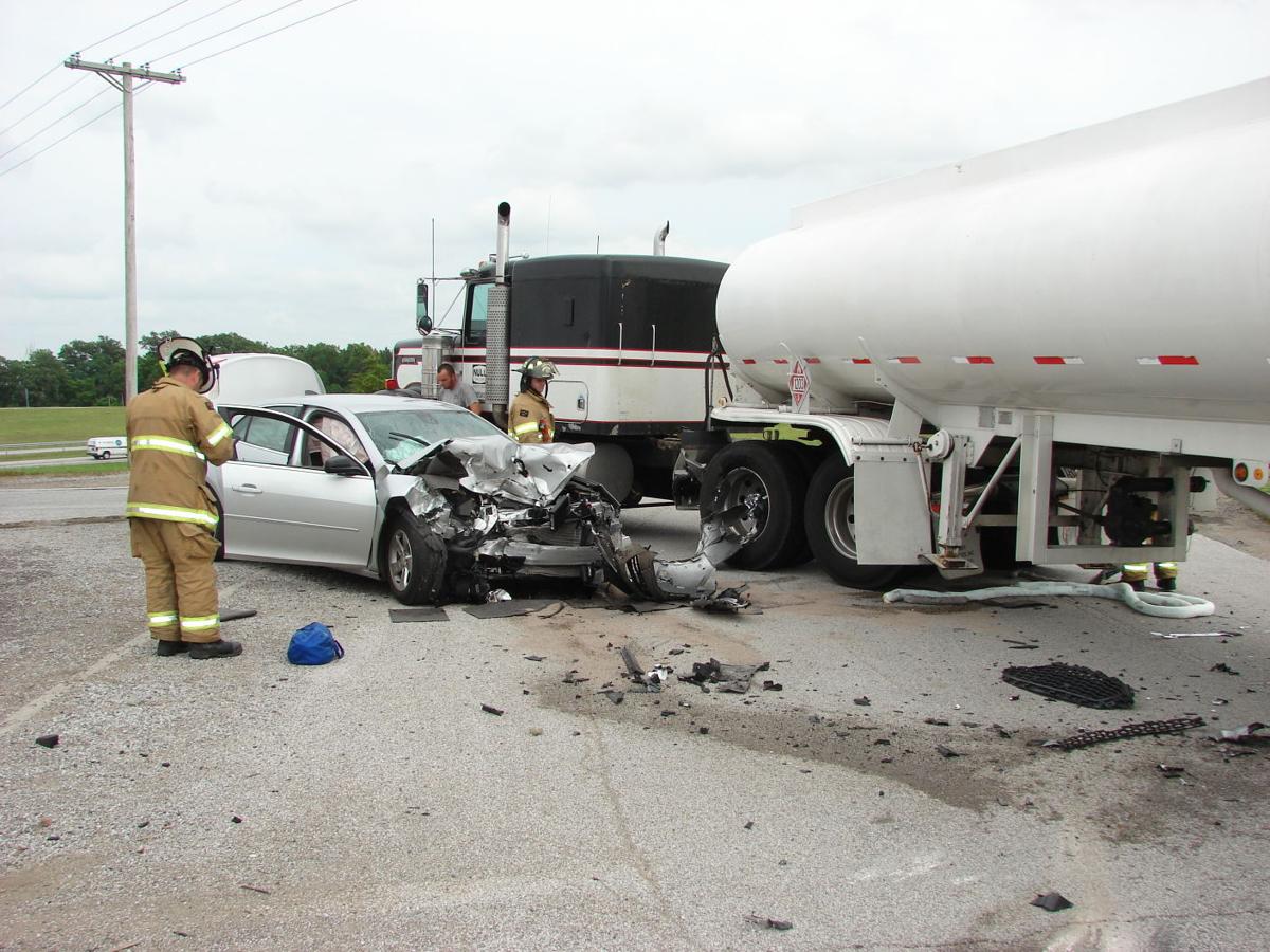 Illinois men injured in I65 crash in Jasper County South Suburban