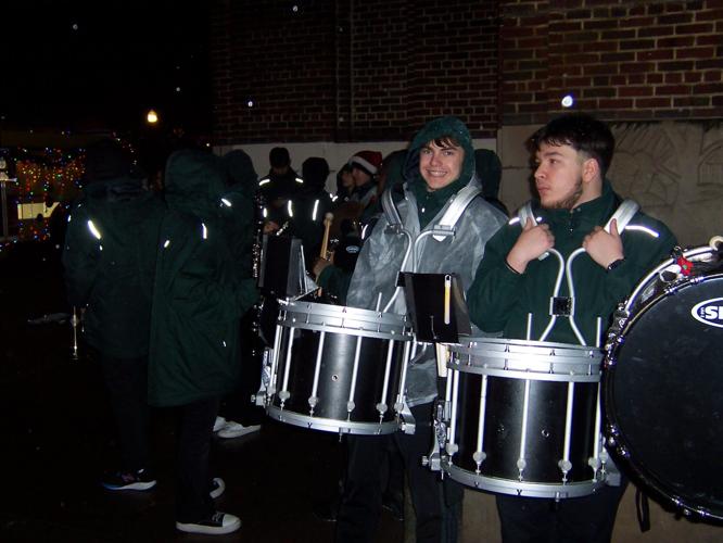 Rain doesn't dampen spirits at Whiting Illuminated Christmas parade