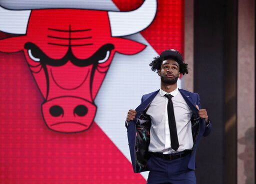 Bulls Draft North Carolina S Coby White With No 7 Pick Chicago