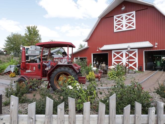 For more than 40 years, Bengtson's has harvested fall memories and fun in Homer Glen