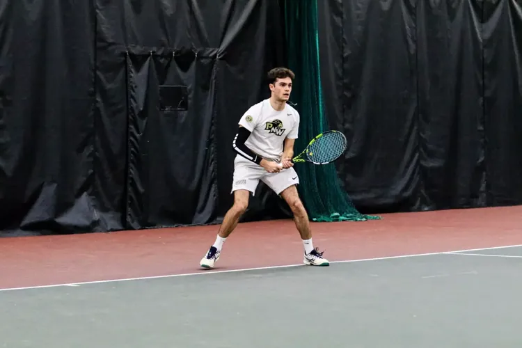 Lions Men's Tennis Cruise Past Illinois Tech, 6-1