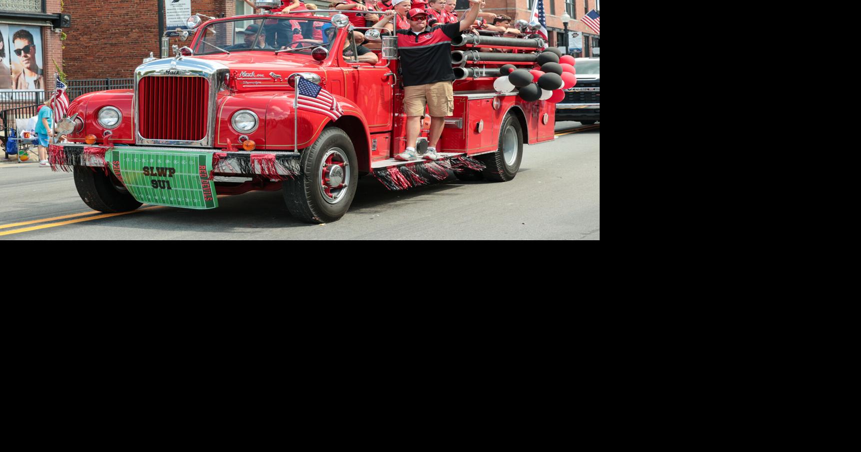 Lowell celebrates 105th Labor Day Parade