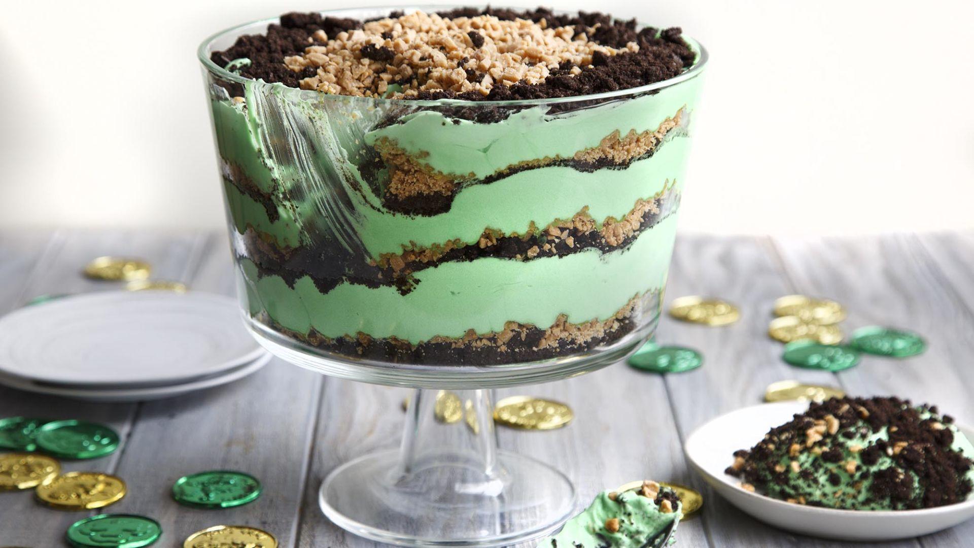Green Treats Desserts And Drinks Get The St Patrick S Day Treatment Food And Cooking Nwitimes Com