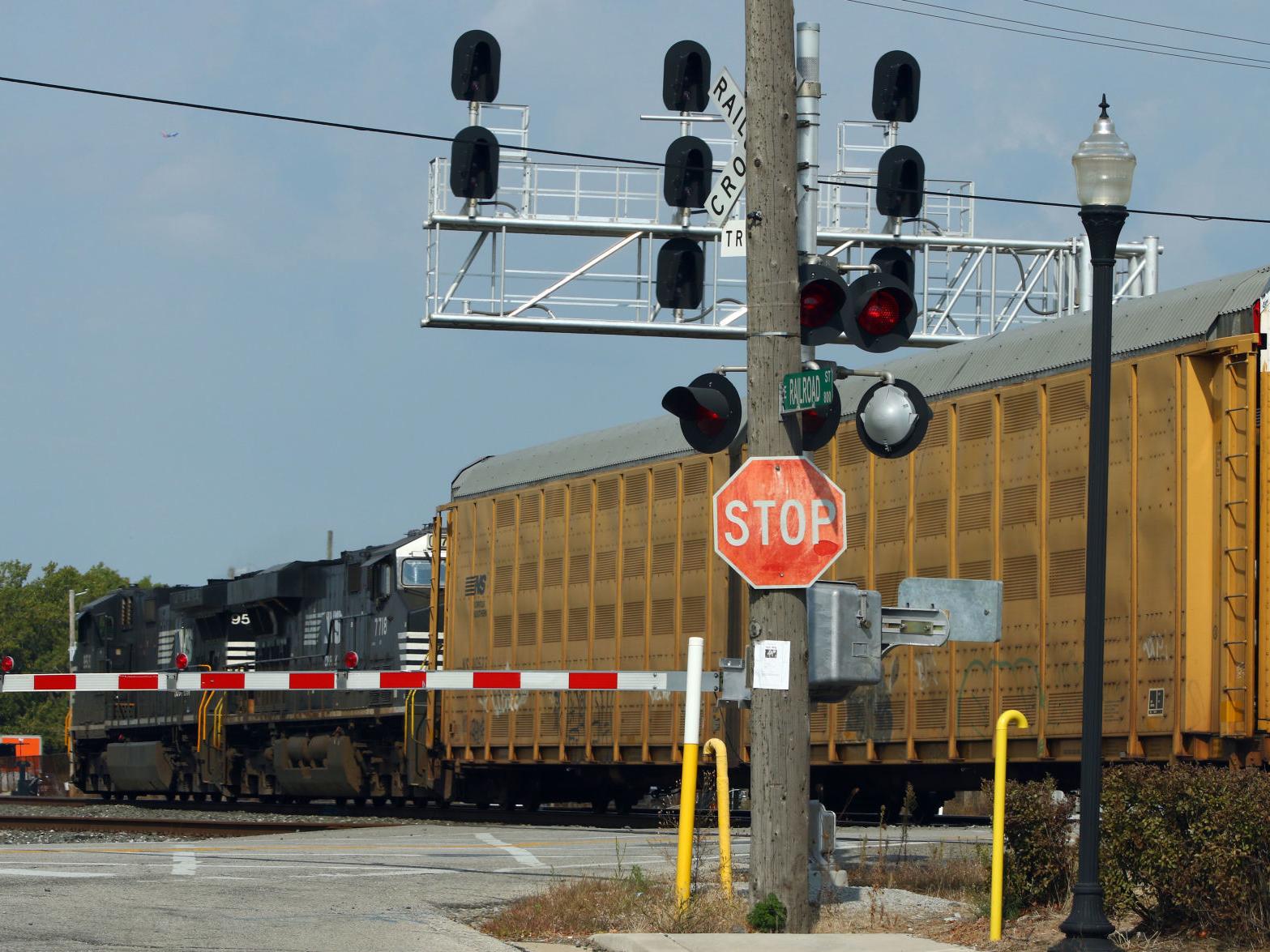Norfolk Southern Railroad Looks To Add Conductors In Indiana Indiana Nwitimes Com Norfolk Southern Railroad Looks To Add Conductors In Indiana Indiana Nwitimes Com