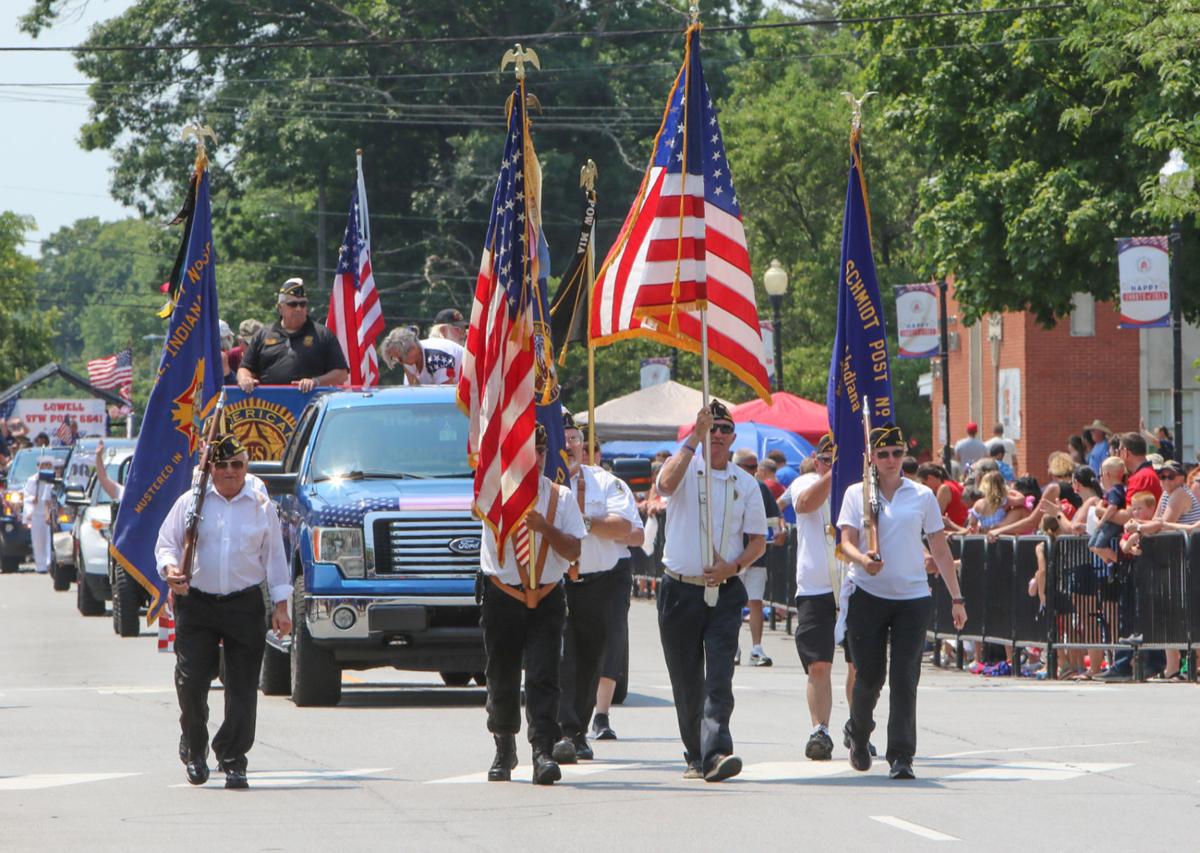 Crown Point Parade Beats The Heat With Earlier Start Lake County News Nwitimes Com