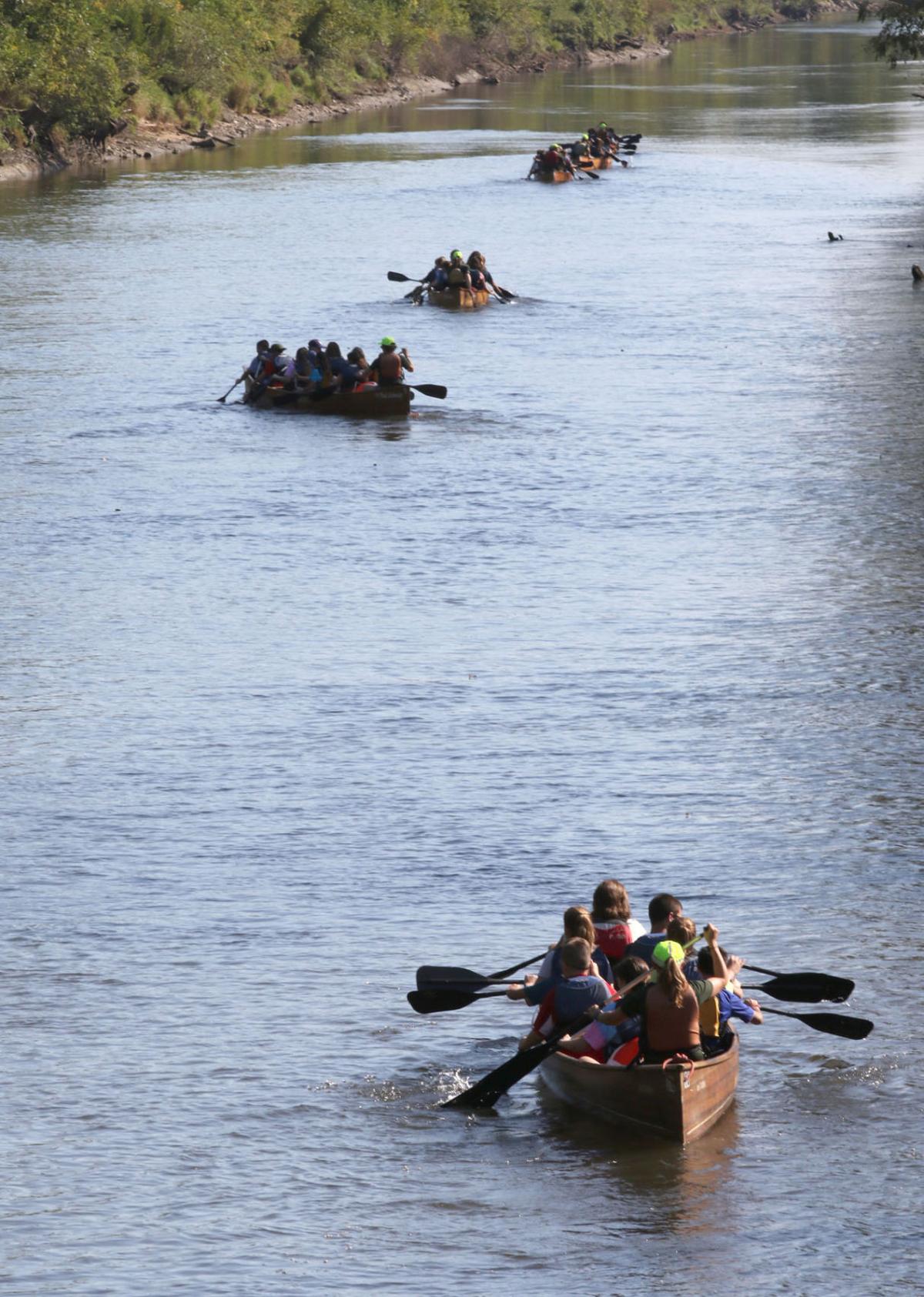 Students canoe, explore Kankakee River Kouts News