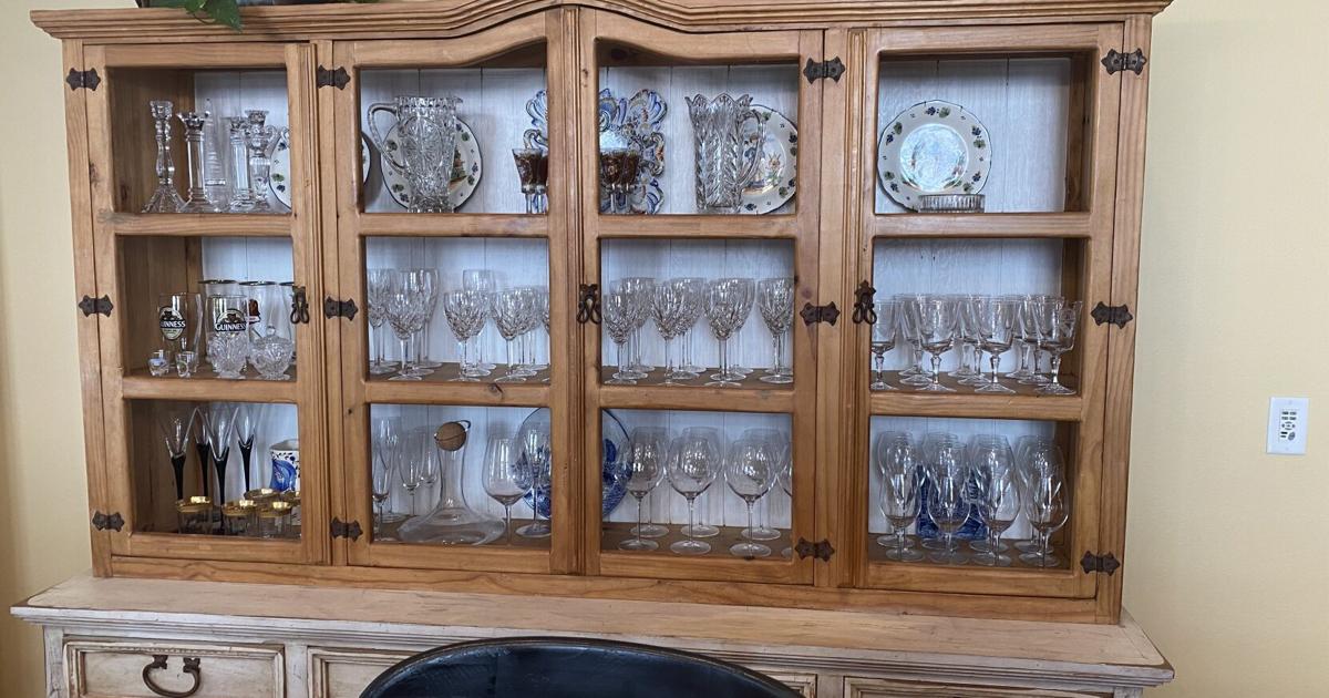 At home with Marni Jameson: Hutch makeover: Five steps to add pizzazz to display cabinets | Home & Garden At home with Marni Jameson: Hutch makeover: Five steps to add pizzazz to display cabinets | Home & Garden