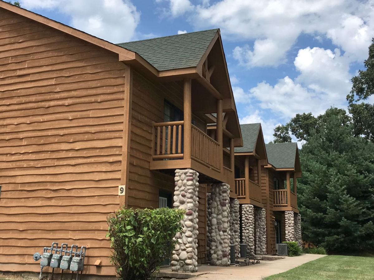 Hiking Opportunities And Indoor Water Park Waiting At Starved Rock
