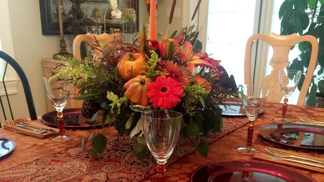 Bronzes, burgundies, fall finery highlight this year’s Thanksgiving flowers | Home & Garden