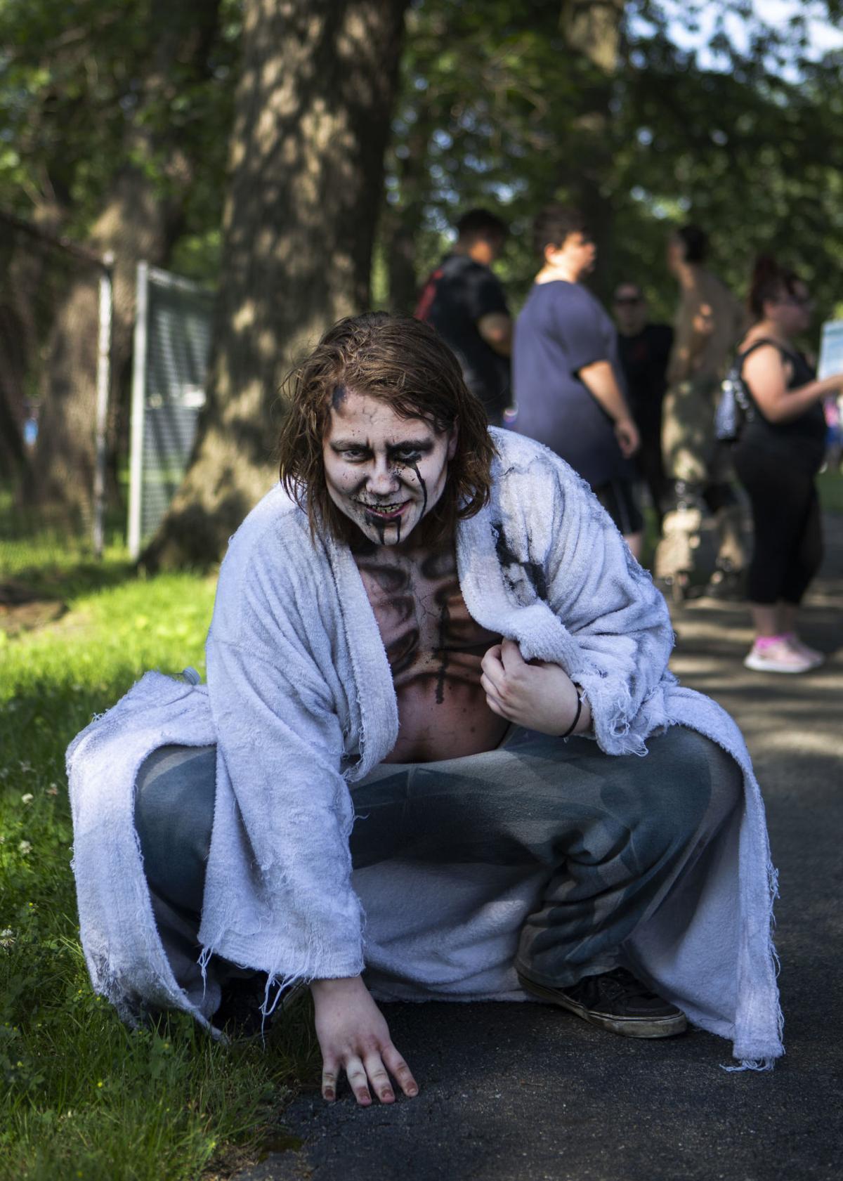 Haunted Hills Hospital Where Scaring Makes A Family Lake County News Nwitimes Com