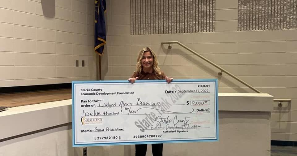 Boutique owner wins Starke Tank entrepreneurship contest Boutique owner wins Starke Tank entrepreneurship contest