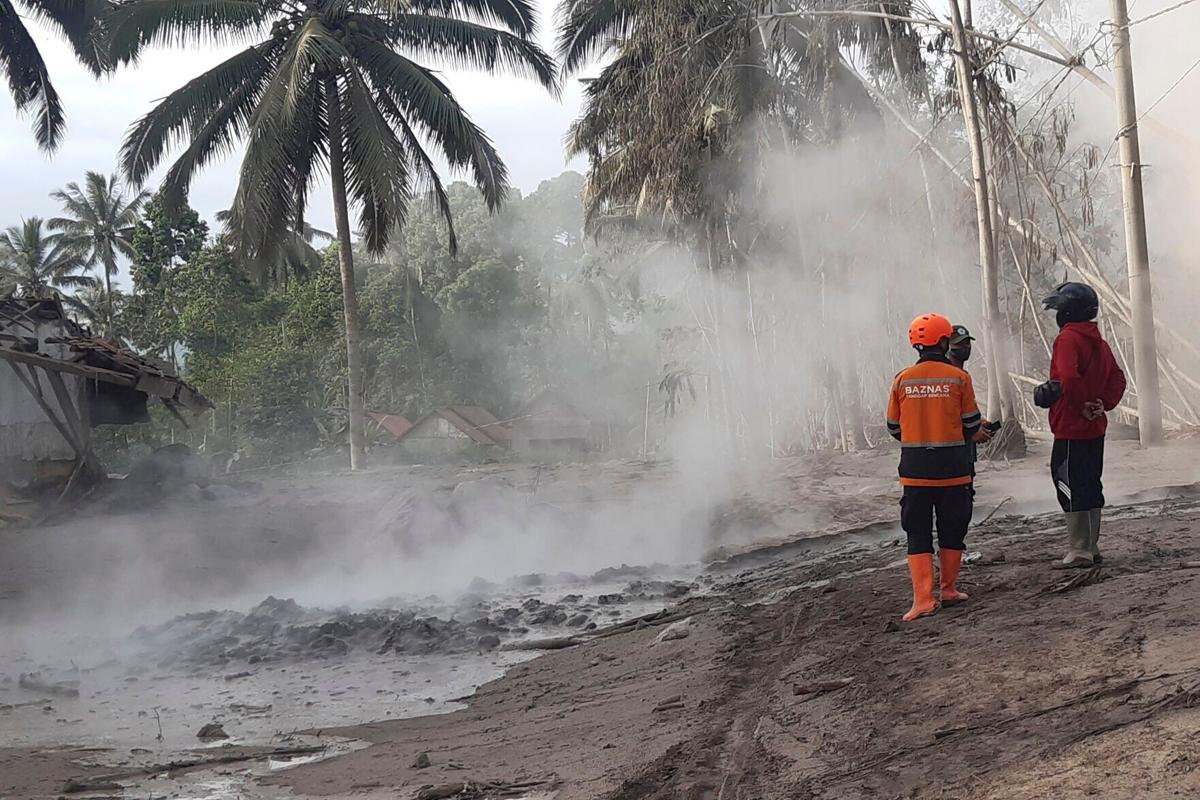Indonesia Volcano