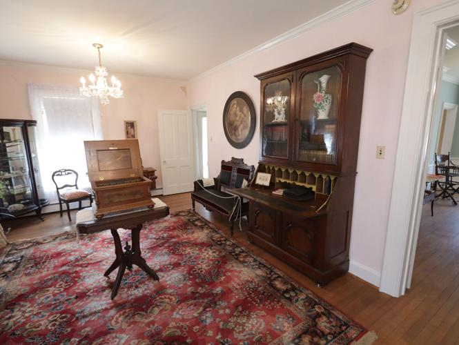 John Humphrey House offers a snapshot from the late 1800s in all its clapboard glory